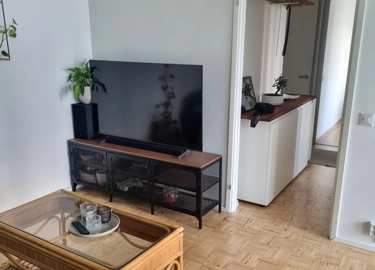 Cozy Two-Room Apt In A Central Location In Pasila Helsinki Apartment
